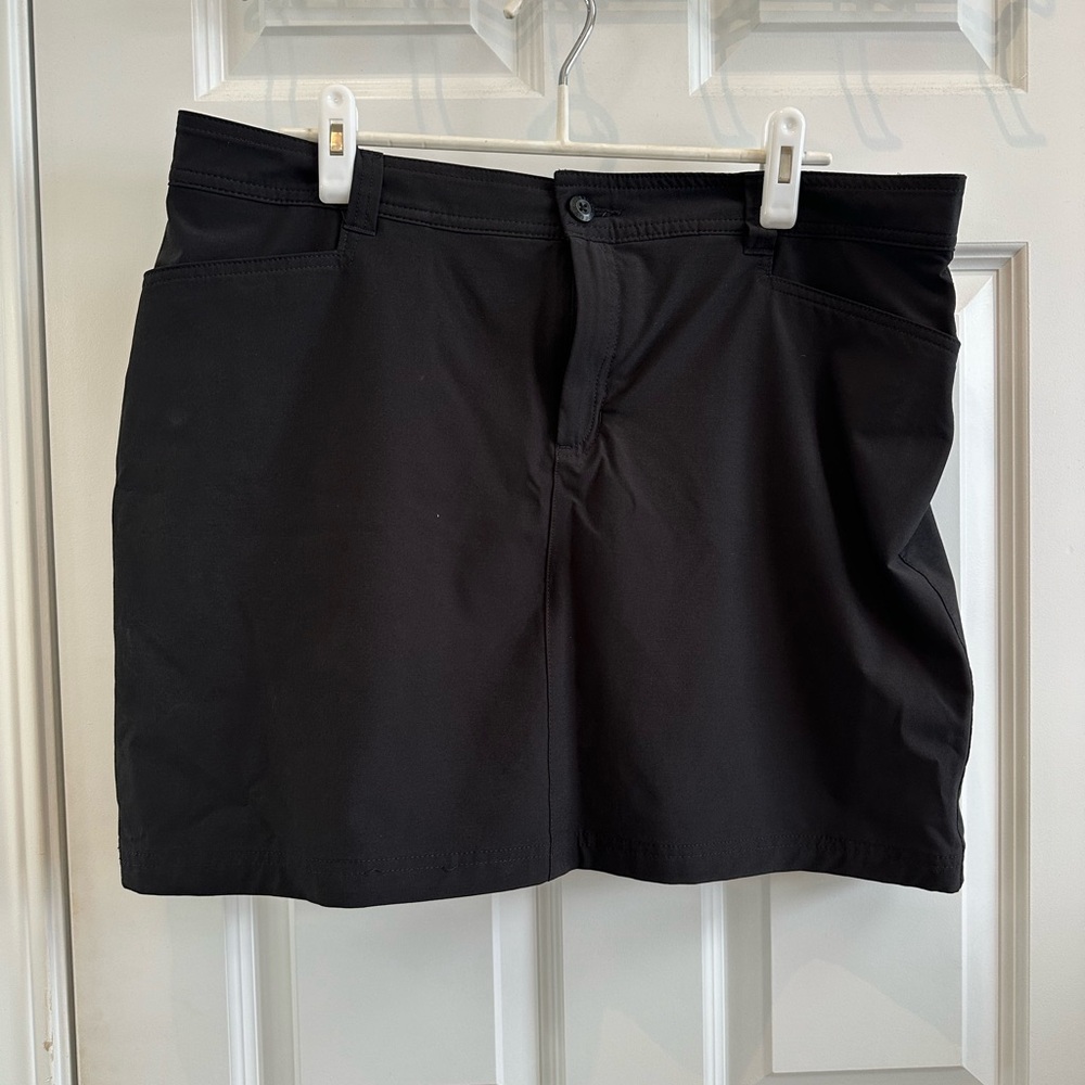 Black Eddie Bauer Golf Skort (16)